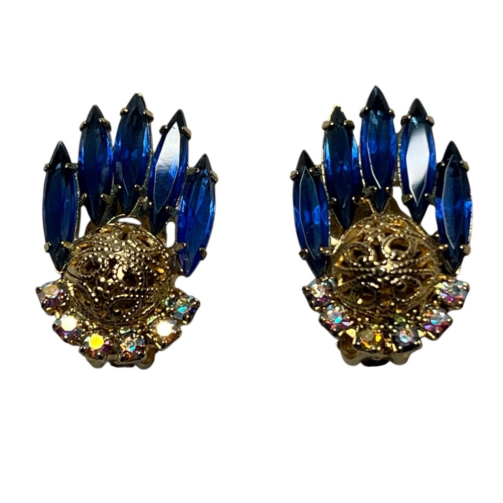 Juliana Clip Earrings Vintage 1960’s‎ D&E Sapphire Blue Aurora Borealis Gold - Picture 3 of 10